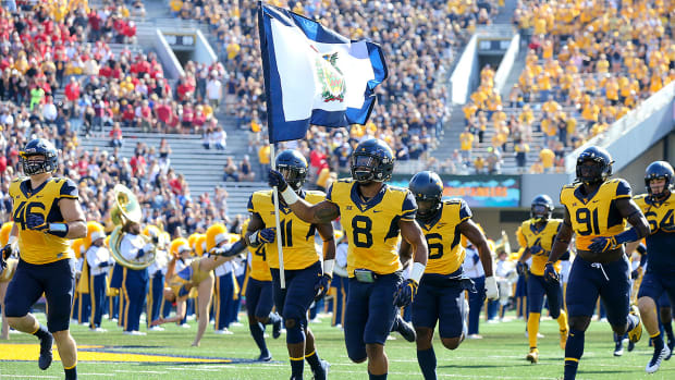 west_virginia_football.jpg
